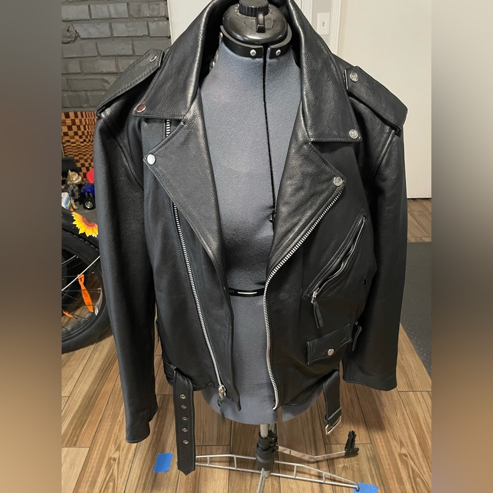 NWOT FMC MOTORCYCLE BIKER Heavy Leather Jacket. Size 48 Mens - Picture 2 of 13